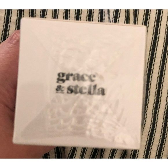 Grace & Stella Facial Spray‎ - Picture 3 of 3